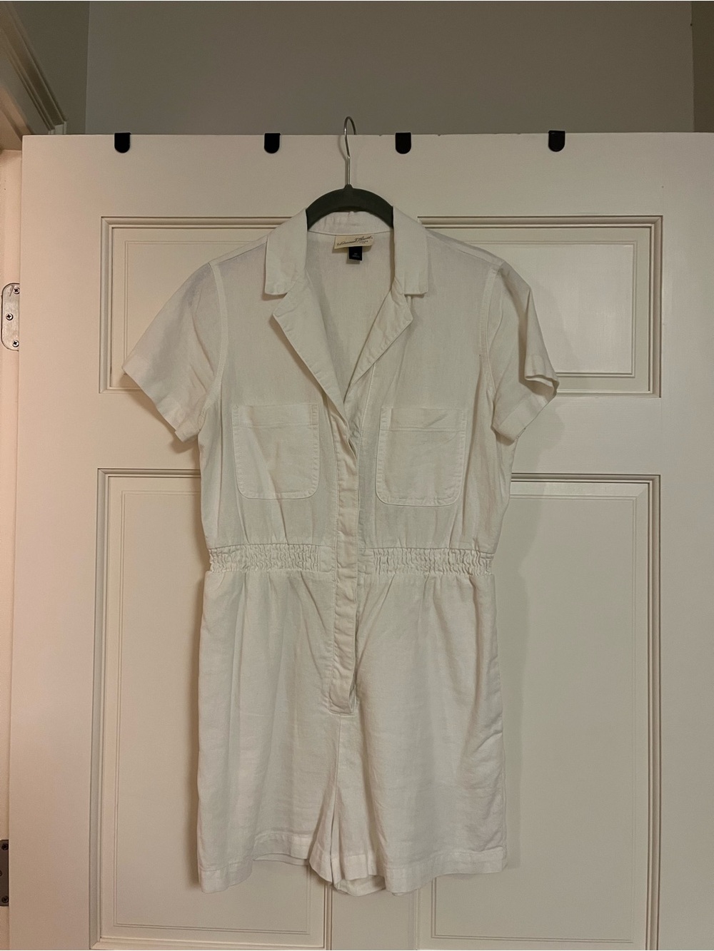 Cream Short-Sleeve Utility Romper - Size XS
